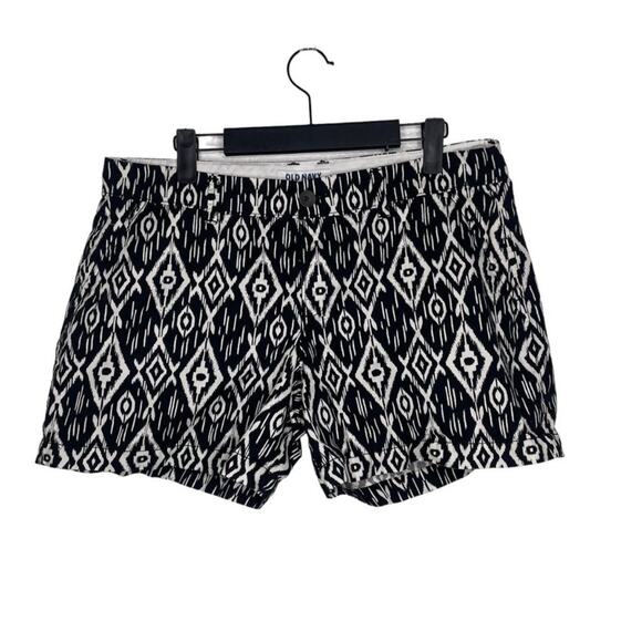 Old Navy Womens Shorts Size 10 Black & White Geometric Tribal Ikat Short Shorts - Picture 1 of 12